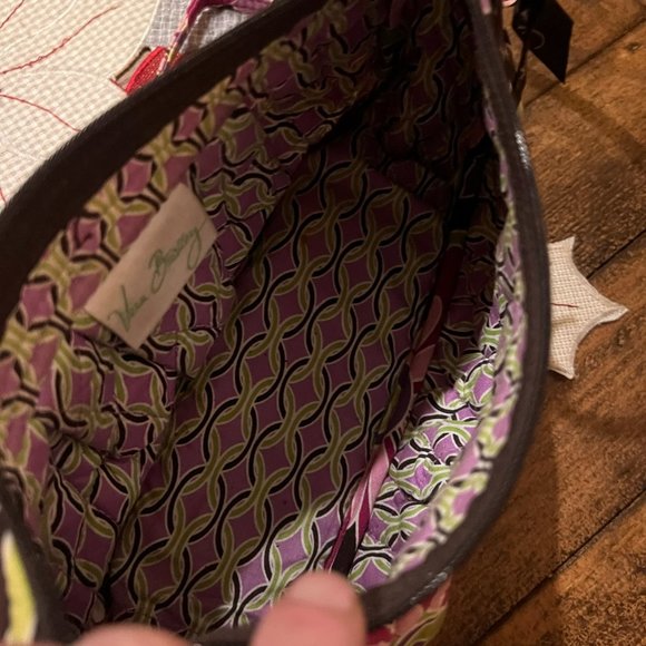 Vera BradleyShort Cross Body Purse - Picture 3 of 4